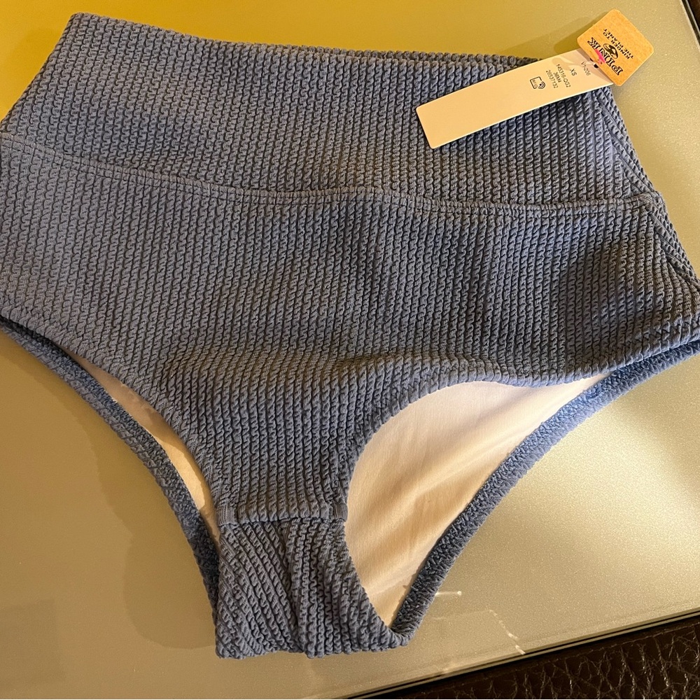 Victoria’s Secret PINK bathing suit bottoms - with tag NEW